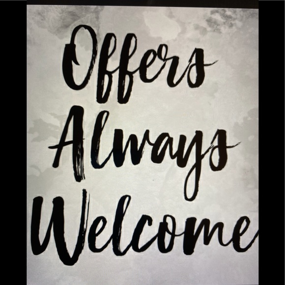 Vintage Wilson Brown Leather Crossbody Bag. - Picture 9 of 9